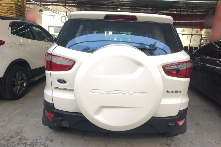 福特 翼搏 2013款 1.5L 自动风尚型车身外观6