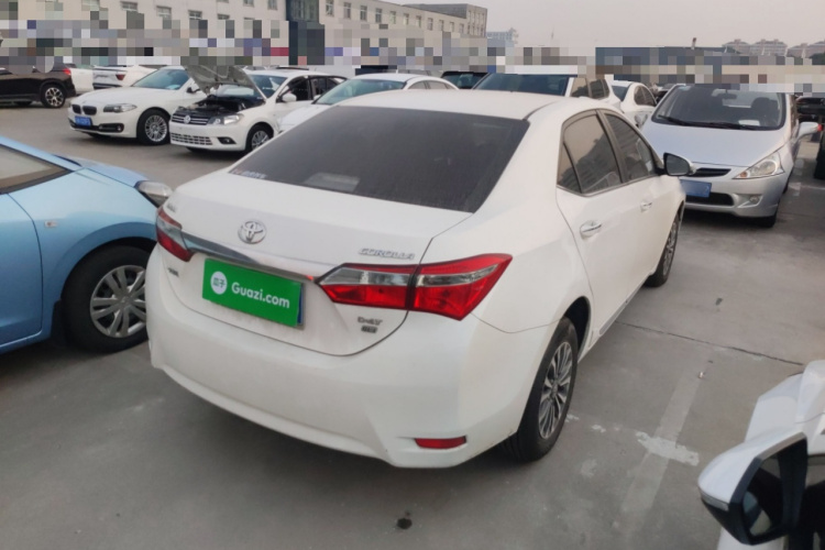 丰田 卡罗拉 2017款 改款 1.2T S-CVT GL-i车身外观7