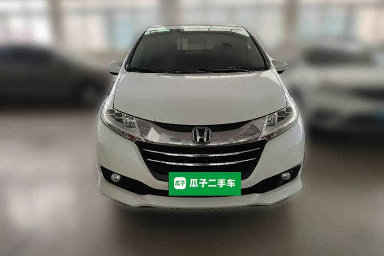 本田 奥德赛 2015款 改款 2.4L 智享版车身外观2