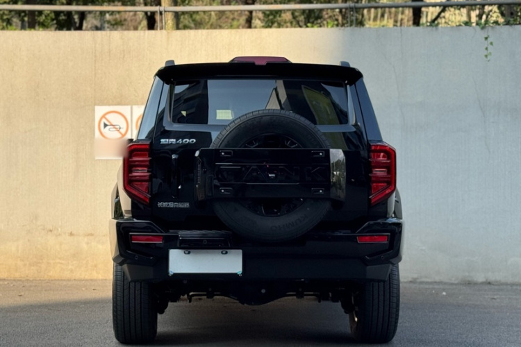 坦克400 2025款 2.0T 汽油版车身外观6003