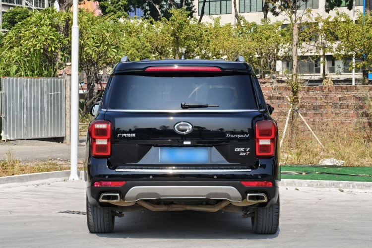 广汽传祺 传祺GS7 2017款 320T 两驱豪华智联型车身外观6005