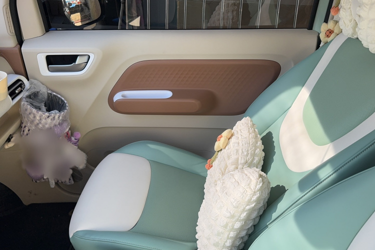 五菱汽车 宏光MINIEV 2024款 第三代 215km 进阶版中控内饰7003