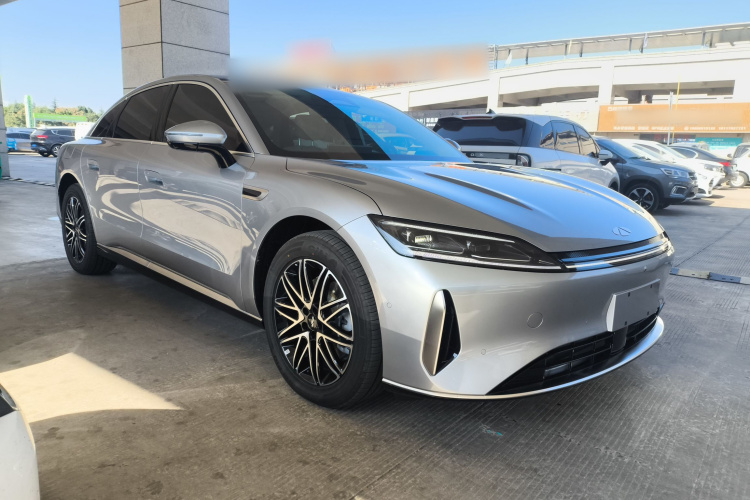 奇瑞风云 风云A9L 2025款 260超长续航尊贵版车身外观3