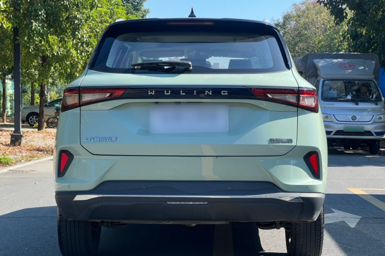 五菱汽车 五菱星辰 2021款 1.5T CVT星曜版车身外观6007