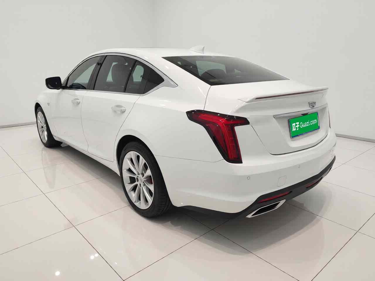 凯迪拉克CT5 2023款 28T 豪华型（标准版）(3)