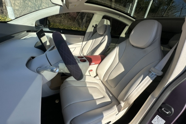 鸿蒙智行 智界R7 2024款 纯电 667km Max局部细节19