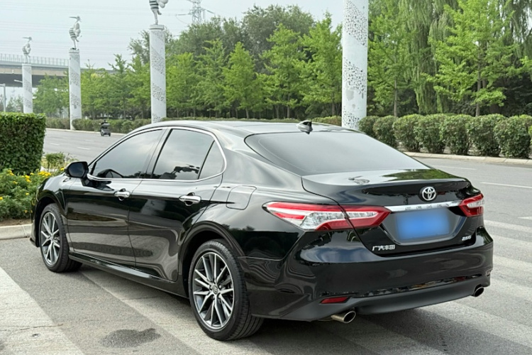 丰田 凯美瑞 2021款 2.5G 豪华版车身外观6002