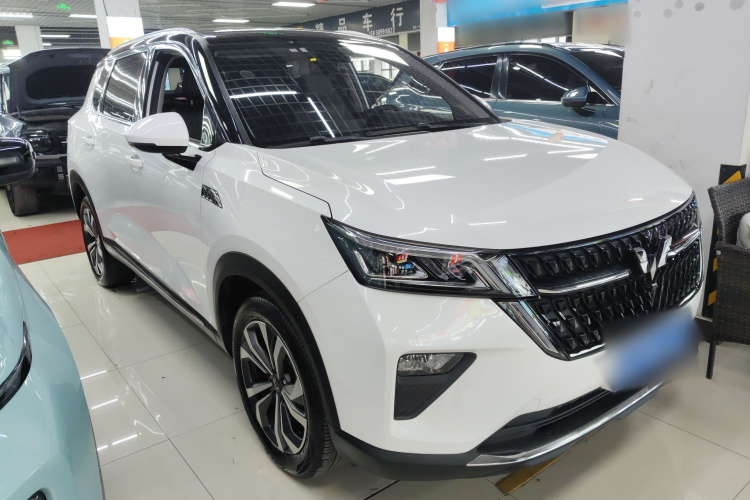 五菱汽车 五菱星辰 2021款 1.5T CVT星辉版车身外观3