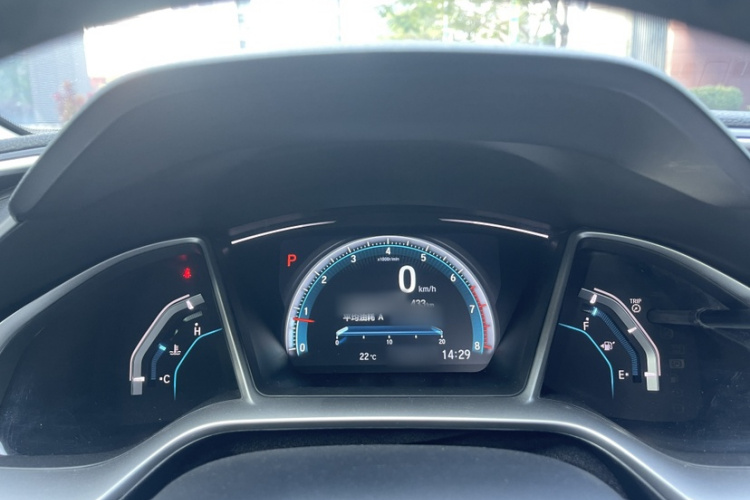 本田 思域 2016款 220TURBO CVT尊耀版局部细节14