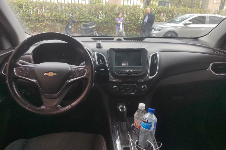 雪佛兰 探界者 2018款 535T 自动驰界版中控内饰12