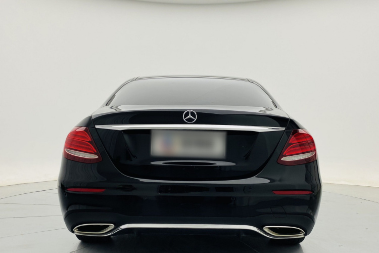 奔驰E级 2019款 E 260 L 运动型车身外观6004