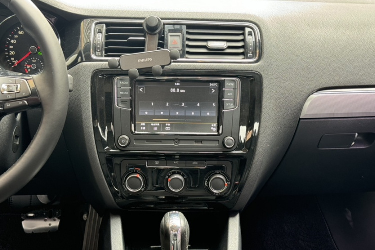 大众 速腾 2018款 280TSI DSG熠动版局部细节16