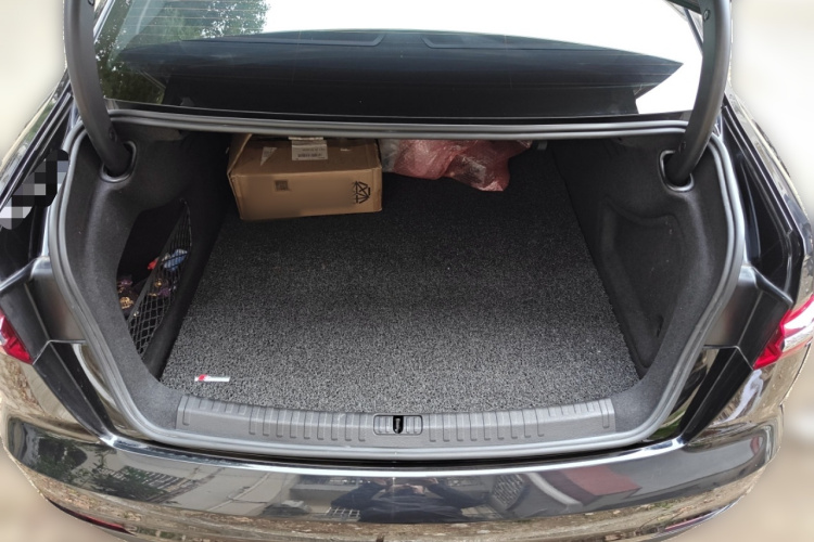 奥迪A6L 2019款 40 TFSI 豪华致雅型中控内饰23