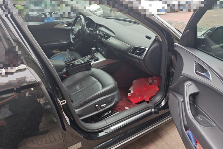 奥迪A6L 2017款 TFSI 技术型局部细节9005