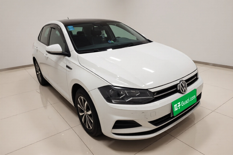 大众 Polo 2019款 Plus 1.5L 自动炫彩科技版车身外观3