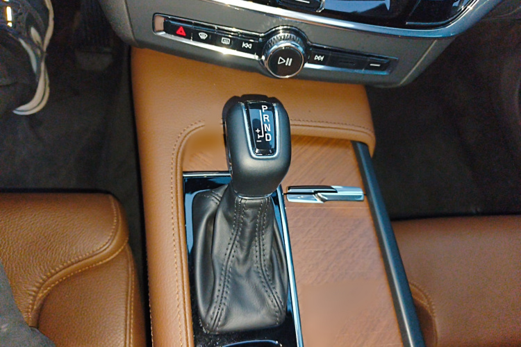 沃尔沃S90 2020款 改款 T5 智远豪华版局部细节18