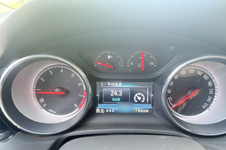 别克 君威 2017款 20T 精英型车身外观6011