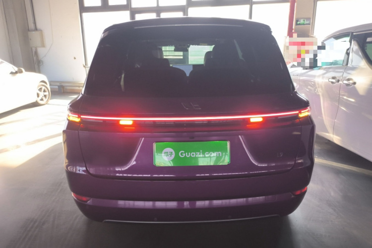 理想汽车 理想L9 2024款 Ultra车身外观6