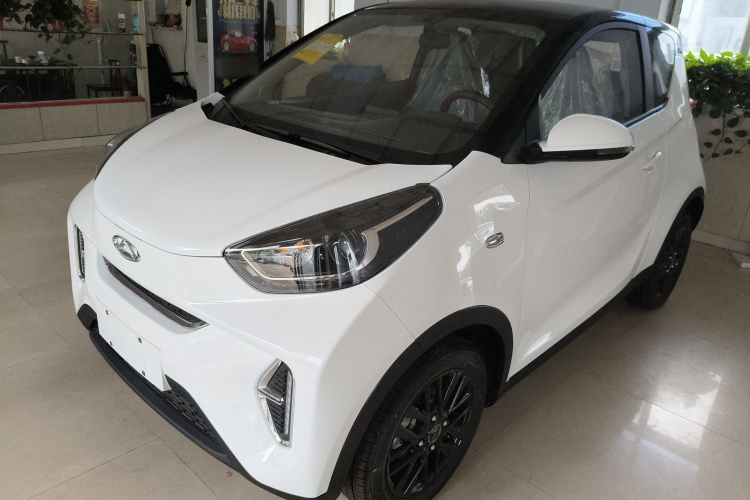 奇瑞 小蚂蚁 2024款 改款 青春版 251km 真爱版 23.99kWh车身外观6005