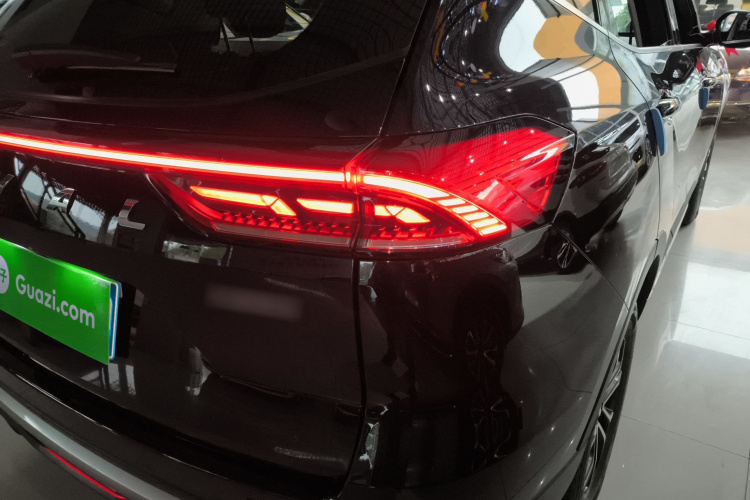 哈弗H6 2023款 国潮版 1.5T 自动都市版车身外观9