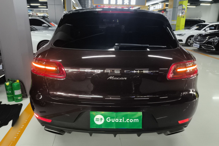 保时捷 2016款 Macan 2.0T车身外观6
