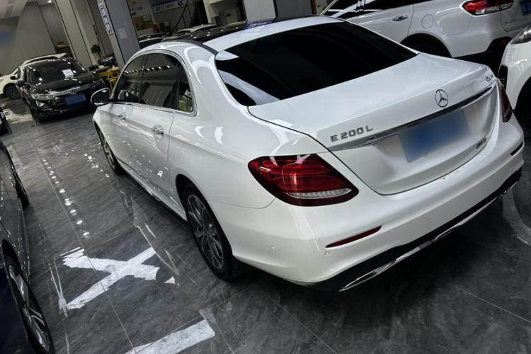 奔驰E级 2018款 改款 E 200 L 运动型 4MATIC车身外观6003