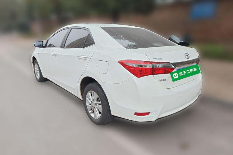 丰田 卡罗拉 2017款 改款 1.6L 手动GL车身外观5