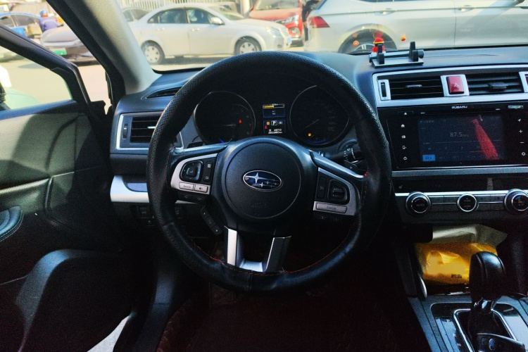 斯巴鲁 傲虎 2015款 2.5i 豪华导航版局部细节13