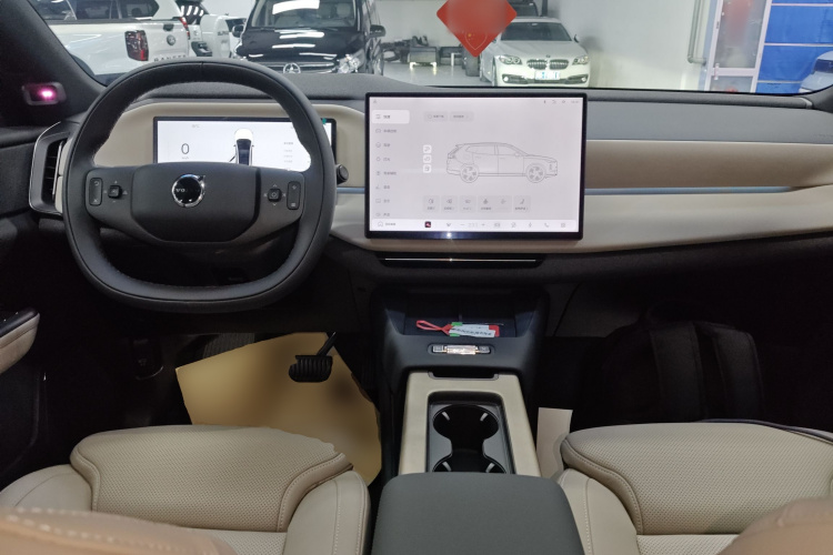 沃尔沃XC70插电式混动 2026款 四驱超长续航Ultra中控内饰12