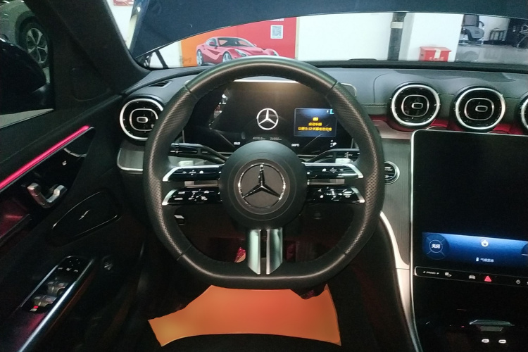 奔驰C级 2023款 C 200 L 运动版中控内饰13