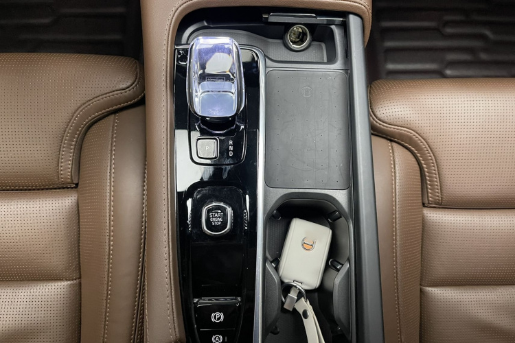 沃尔沃V90 2024款 Cross Country B5 AWD 智尊版中控内饰7002