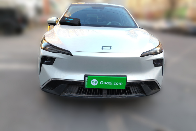 奔腾 悦意03 2025款 565km 乐享版车身外观2