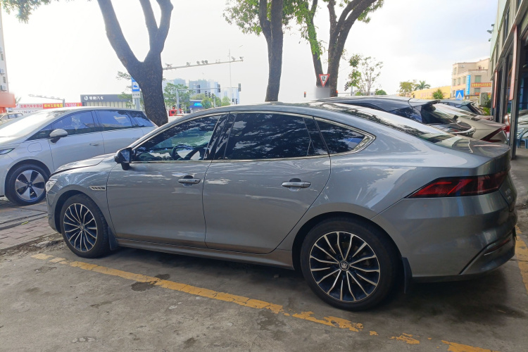 比亚迪 秦PLUS 2021款 EV 600KM 旗舰型车身外观6003