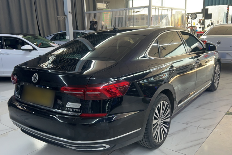 大众 帕萨特 2020款 330TSI 豪华版 国VI车身外观6003