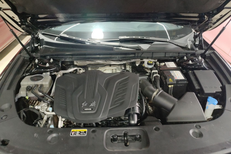 红旗H5 2025款 1.5T DCT旗韵版机舱底盘24