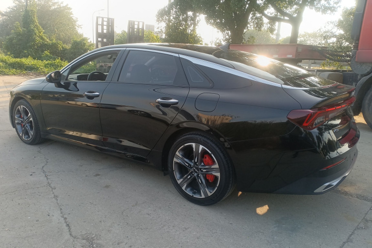 起亚K5 2021款 270T CVVD 焕新版车身外观4