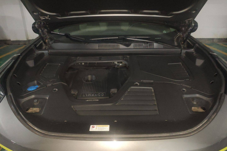 领克05 2020款 2.0TD 两驱耀Halo局部细节24