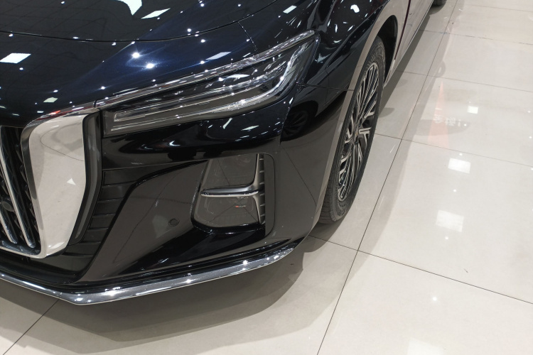 红旗H5 2024款 2.0T 自动智联旗畅版局部细节36