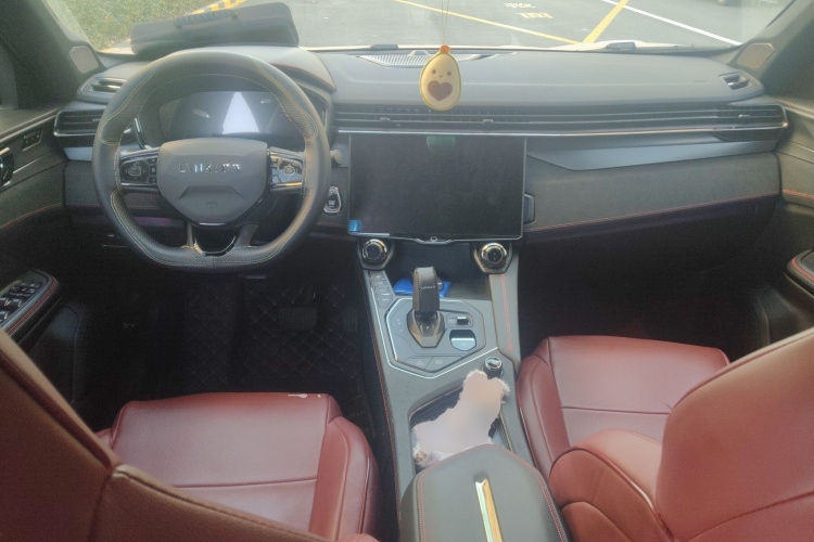 领克05 2022款 2.0TD 四驱劲Halo中控内饰12