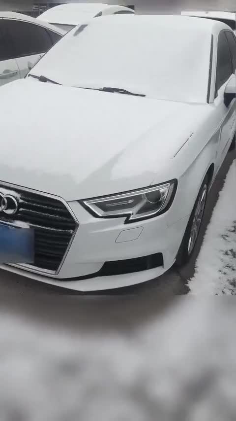 奥迪A3 2018款 30周年年型 Sportback 35 TFSI 进取型讲解2