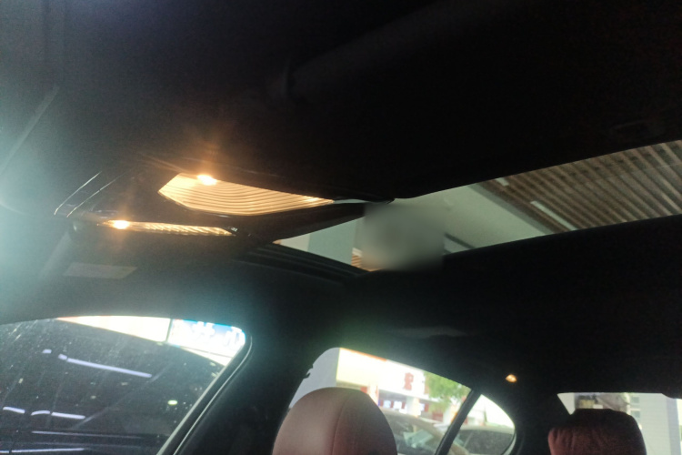 宝马5系 2023款 530Li 领先型 M运动套装局部细节22