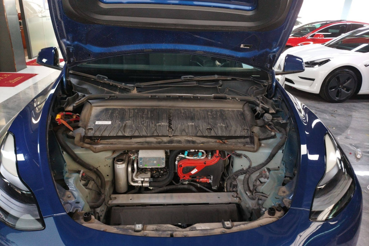 特斯拉 Model Y 2021款 标准续航后驱版局部细节24