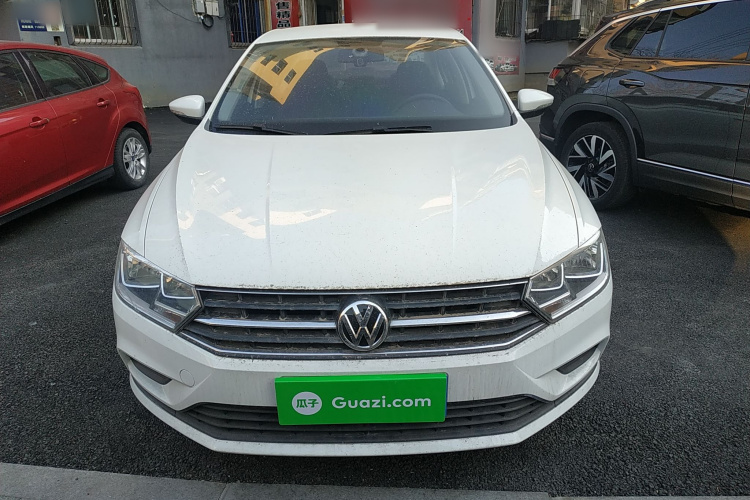 大众 宝来 2018款 1.5L 自动时尚型车身外观2