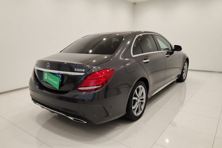 奔驰C级 2015款 C 200 L 运动型车身外观7