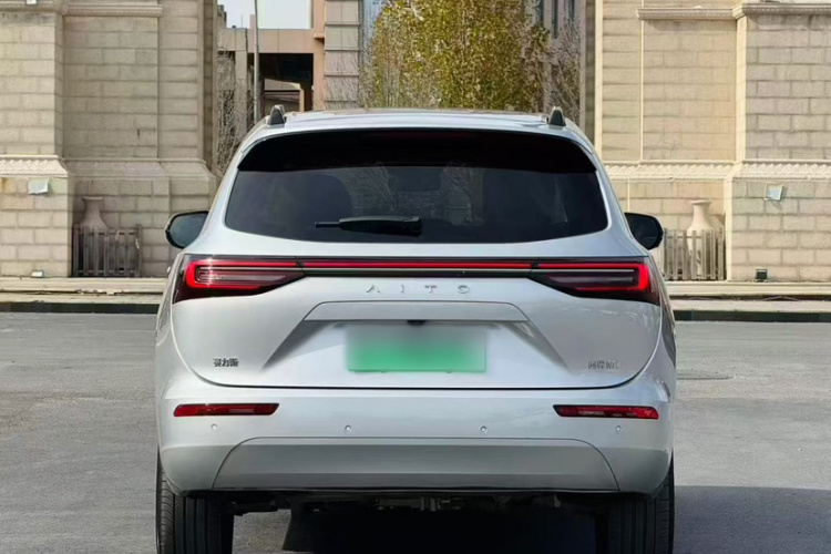 鸿蒙智行 问界M7 2024款 1.5T 智驾四驱Pro版 6座车身外观6001