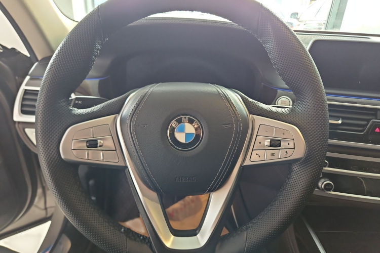 宝马7系 2019款 改款 730Li 豪华套装中控内饰7005