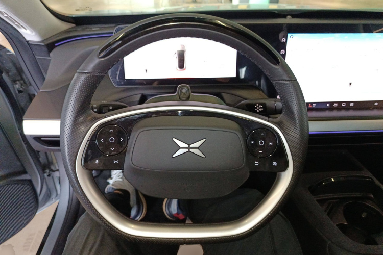 小鹏P7 2020款 670N局部细节13