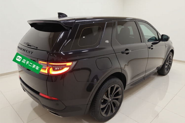 路虎 发现运动版 2020款 249PS R-Dynamic 性能科技版 7座车身外观7