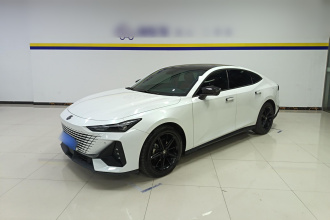 长安UNI-V 2022款 1.5T 尊贵型