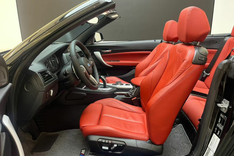 宝马2系(进口) 2019款 225i 敞篷轿跑车 尊享型 M运动套装中控内饰7004